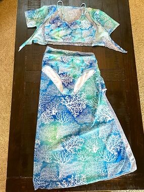 ADORABLE! Girls Coral Reef Four Piece Swim Set, Size 14 Year